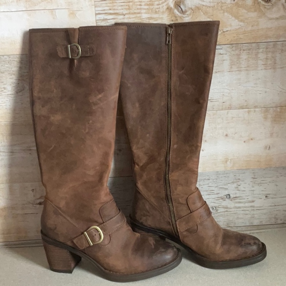 Born Deba Boots